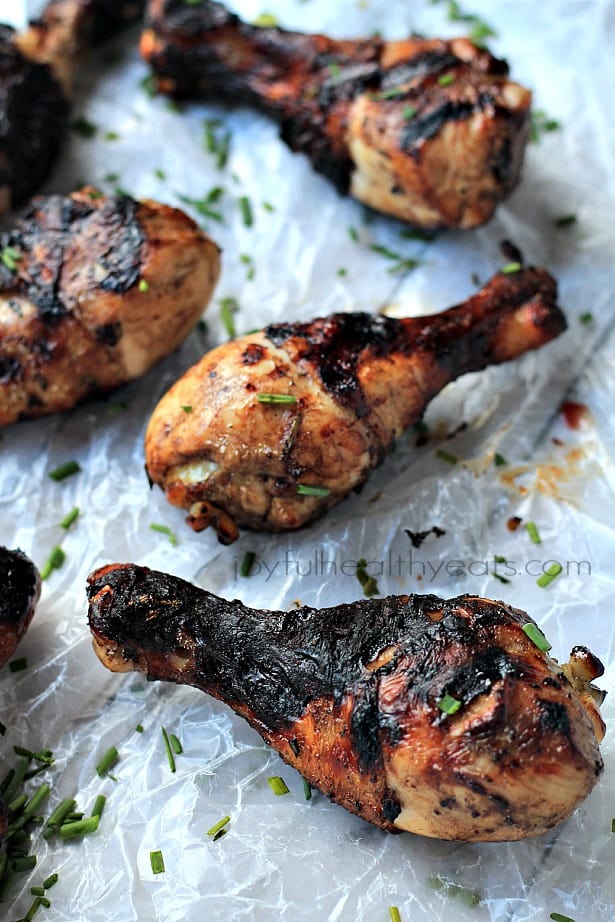 Sweet Savory Balsamic Glazed Grilled Chicken ... these are to die for! | purewellnessjourneyclub.com #paleo #glutenfree