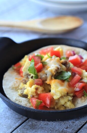 Sausage Egg & Cheese Breakfast Tostadas, ease to make done in 15 minutes! #recipe #glutenfree | purewellnessjourneyclub.com
