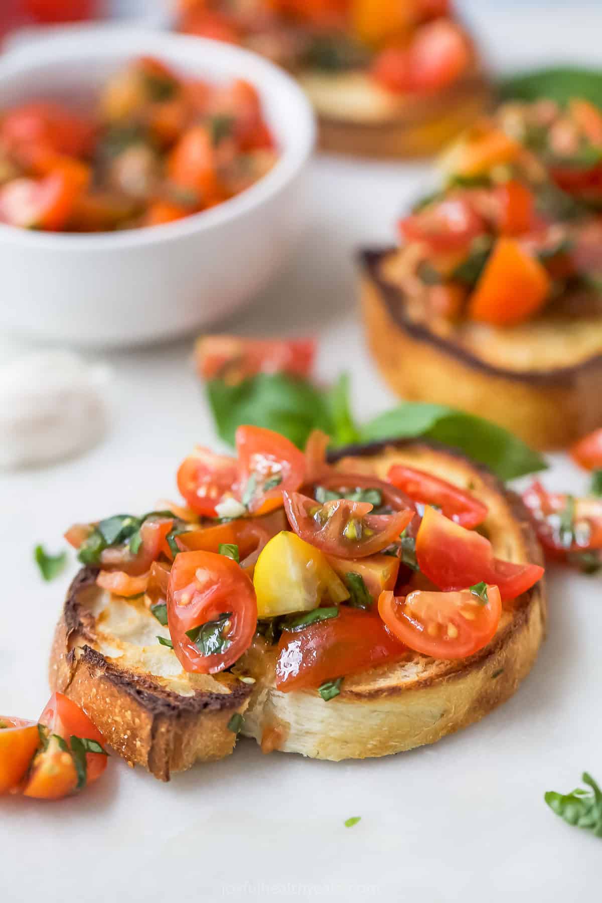 Garlicky tomato bruschetta