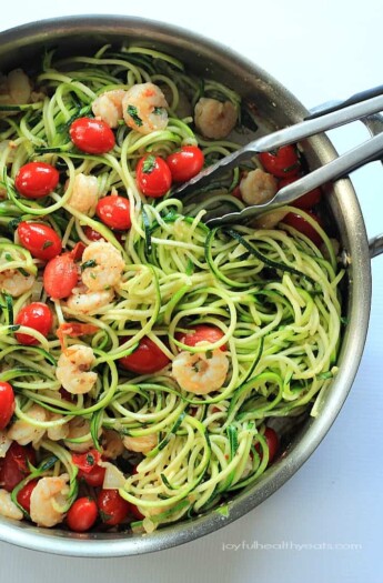 Healthy never tasted so good with this Shrimp Scampi & Zucchini Noodles, made in less than 30 minutes. | purewellnessjourneyclub.com #paleo #glutenfree