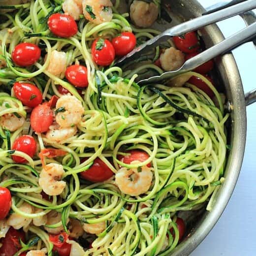Healthy never tasted so good with this Shrimp Scampi & Zucchini Noodles, made in less than 30 minutes. | purewellnessjourneyclub.com #paleo #glutenfree