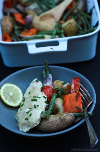 Easy 40 Minute meal that is amazing! One Pot Creamy Garlic Butter Baked Chicken & Vegetables. De-lish! | purewellnessjourneyclub.com #ad #CampbellSauces #recipes