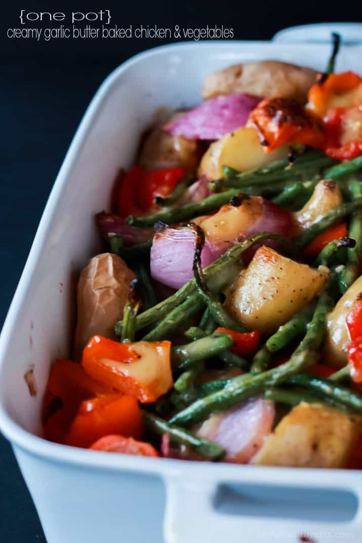 Easy 40 Minute meal that is amazing! One Pot Creamy Garlic Butter Baked Chicken & Vegetables. De-lish! | purewellnessjourneyclub.com #ad #CampbellSauces #recipes