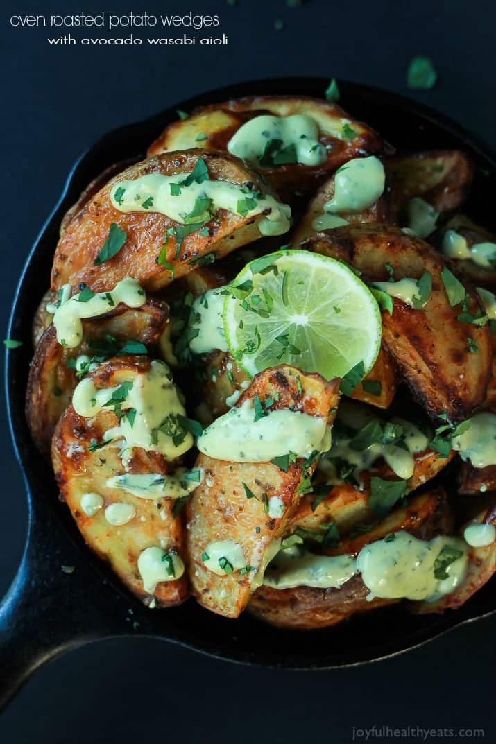 These Oven Roasted Potato Wedges actually turn out crispy, and the Avocado Wasabi Aioli rocks! | purewellnessjourneyclub.com #recipes 